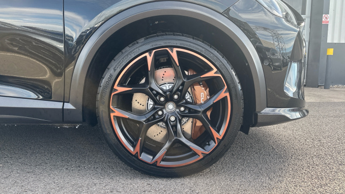 CUPRA Formentor 2.5 TSI 390 VZ5 5dr DSG 4Drive Petrol Estate - Image 5